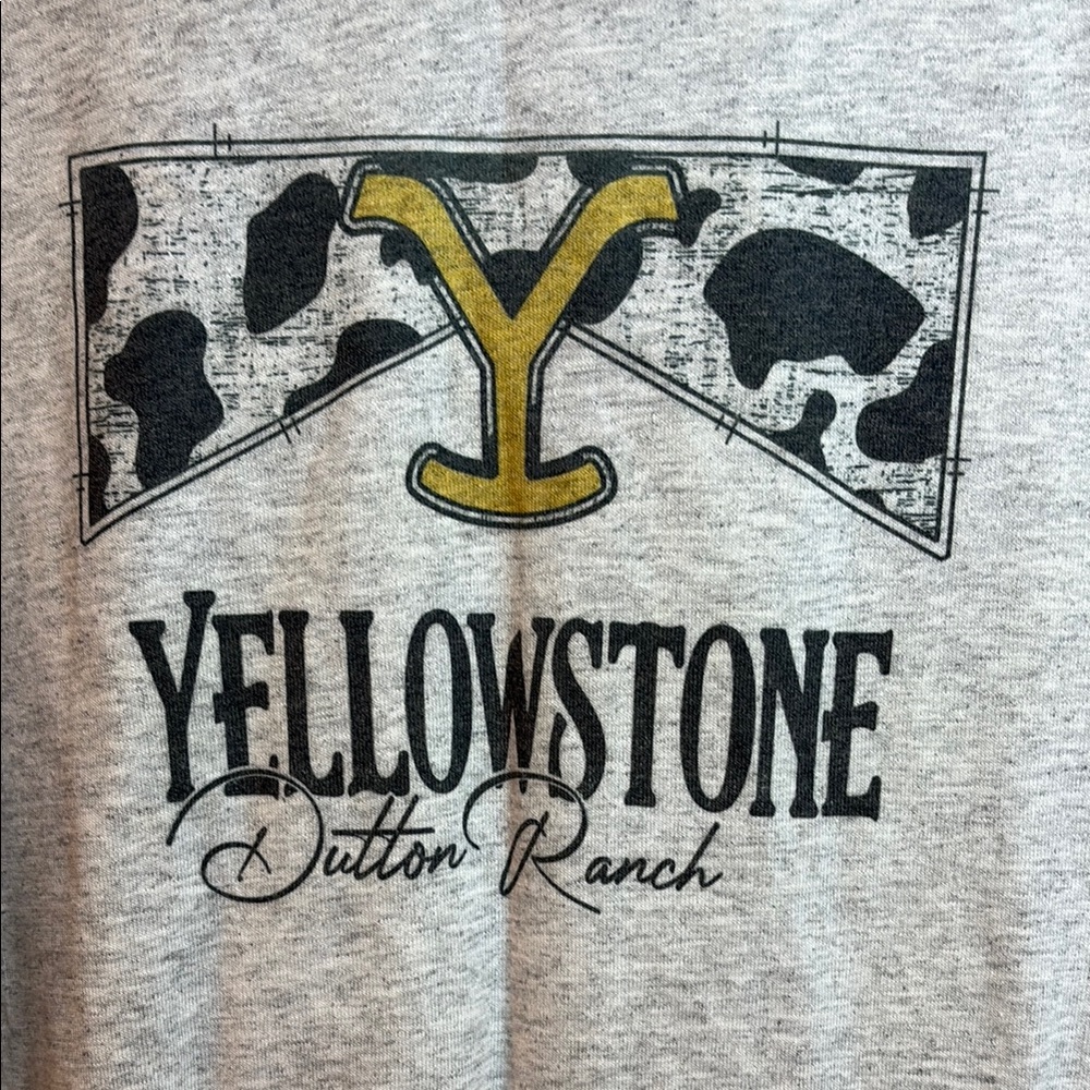 🌺SALE 5 for $20🌺Yellowstone Dutton Ranch Long Sleeve Gray DryBlend Shirt - Picture 2 of 6